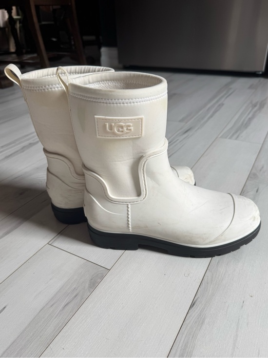 UGG Shoes - Ugh Waterproof Rain/Snow Boot